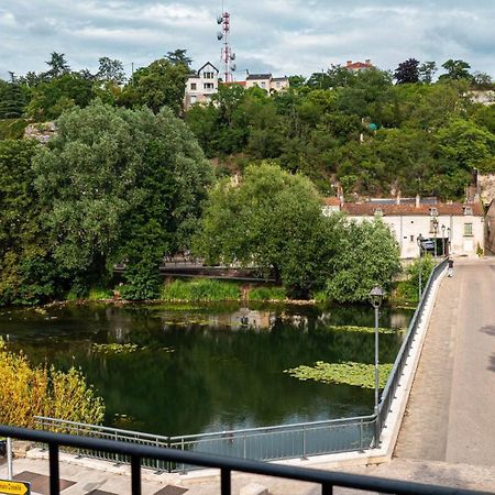 Les Rives Du Clain - Sublime T4 Au Bord De L'Eau Apartment Поатие Екстериор снимка