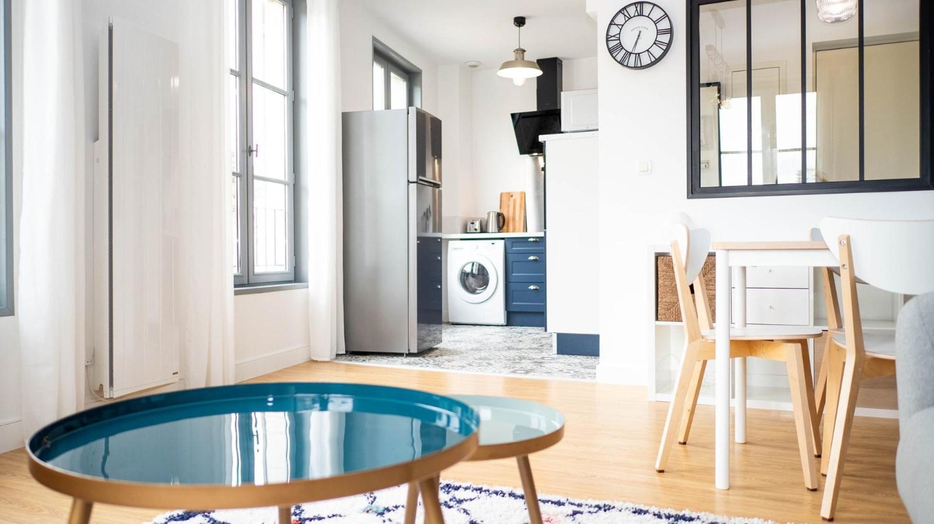 Les Rives Du Clain - Sublime T4 Au Bord De L'Eau Apartment Поатие Екстериор снимка